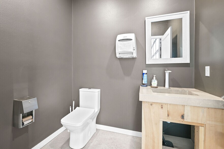 More Photos Of 3025 County Road Q, Nelsonville Specialty For Sale