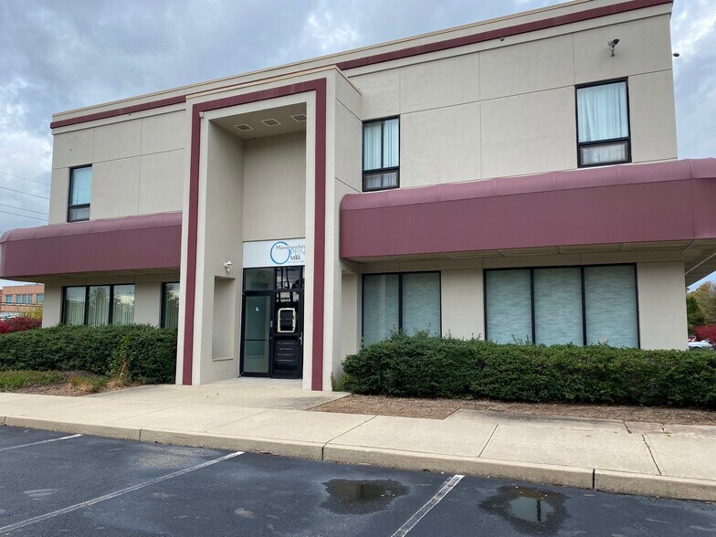 More Photos Of 1322 Route 72 W, Manahawkin Medical For Lease
