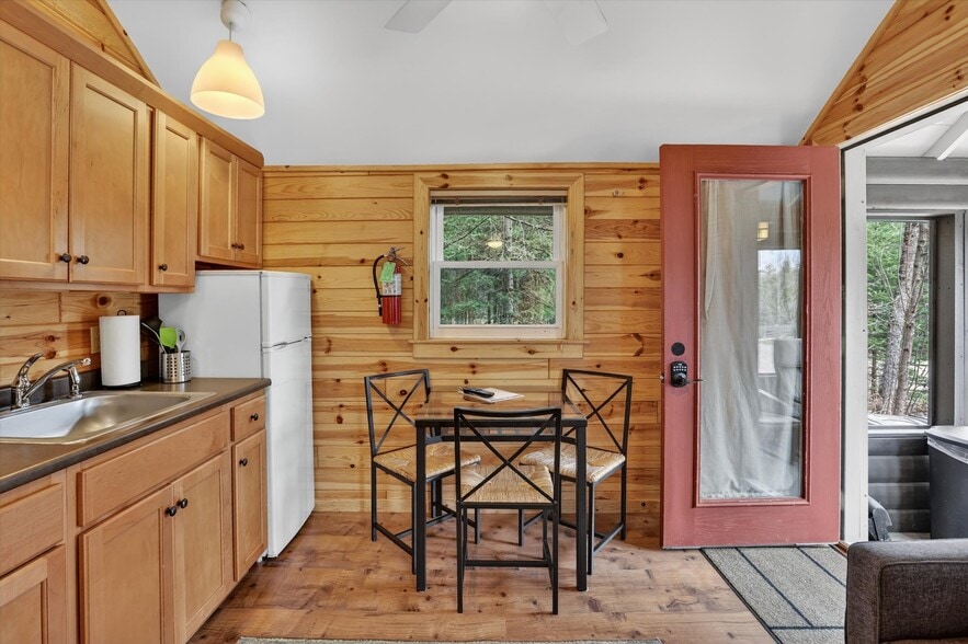 More Photos Of 10935 Linger Longer Rd, Grayling Hospitality For Sale