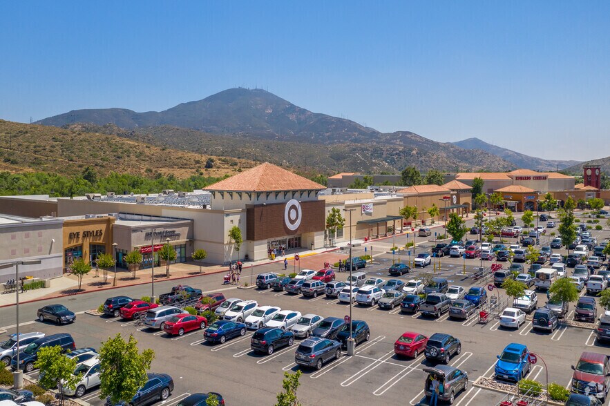 More Photos Of 2879-2991 Jamacha Rd, El Cajon Unknown For Lease