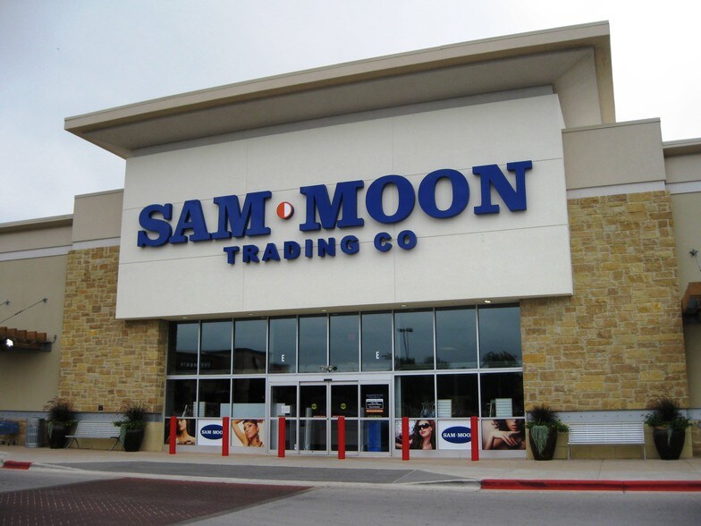 More Photos Of N MoPac Expy, Austin Unknown For Lease