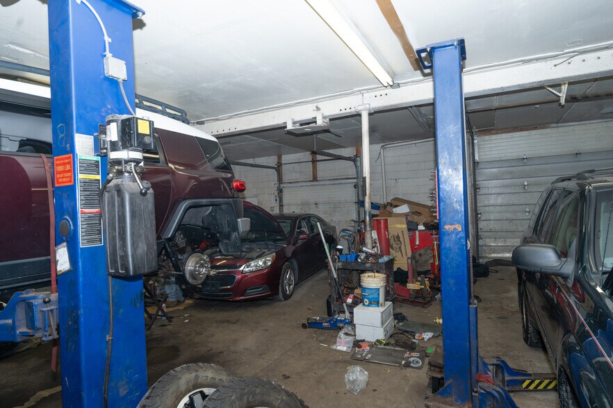 More Photos Of 14550 Route 30, North Huntingdon Auto Dealership For Sale