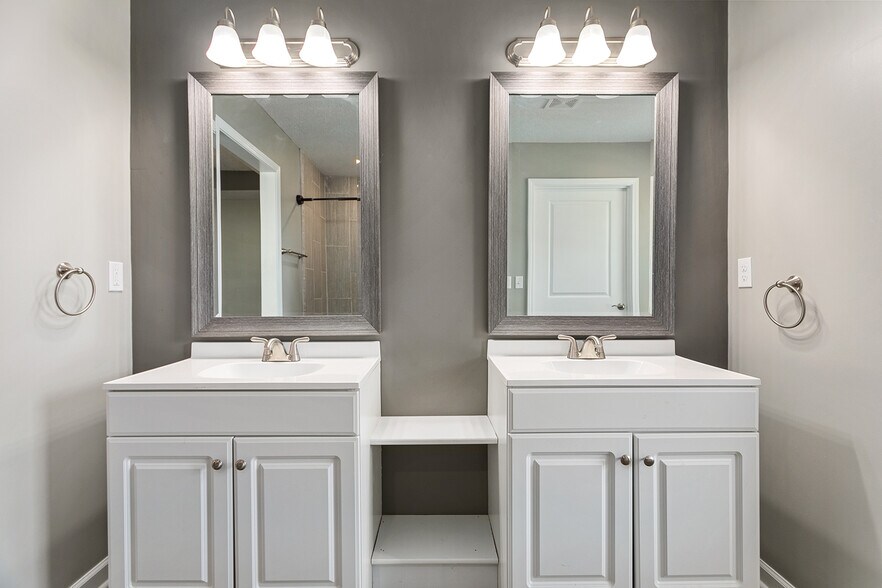 More Photos Of 601 Hillcrest St, Pleasant Hill Apartments For Sale