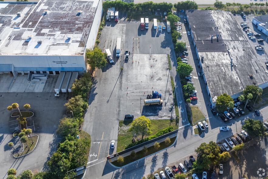 More Photos Of 18645 SW 103rd Ct, Miami Land For Sale