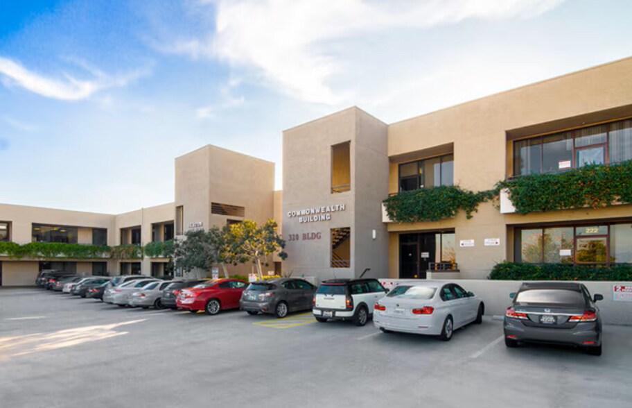 More Photos Of 330 S Garfield Ave, Alhambra Medical For Sale