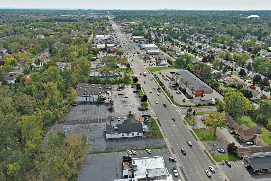 More Photos Of 2487 Niagara Falls Blvd, Tonawanda Restaurant For Lease
