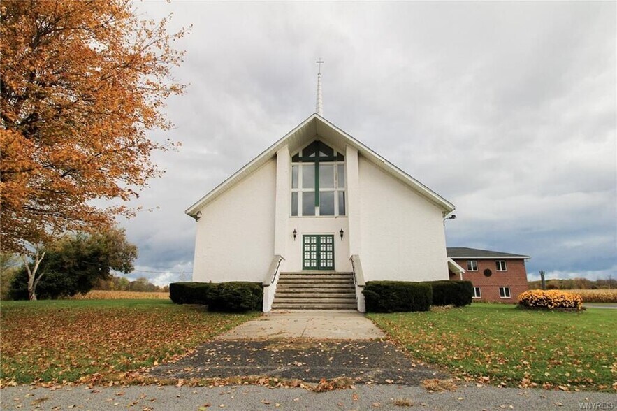 More Photos Of 16789 Kenmore Rd, Kendall Office For Sale