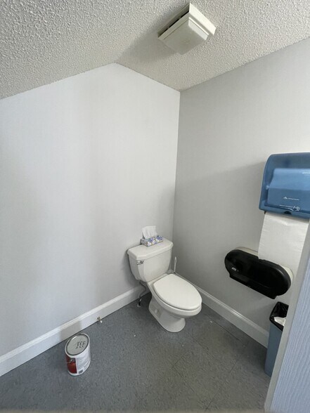 More Photos Of 969 Hebron Ave, Glastonbury Office For Sale