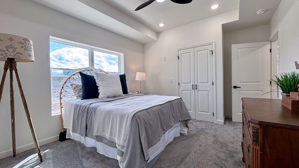 More Photos Of 129 Sugarfoot Way, Pigeon Forge Apartments For Sale