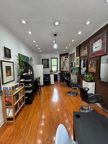 More Photos Of 150 2nd Ave, New York Apartments For Lease