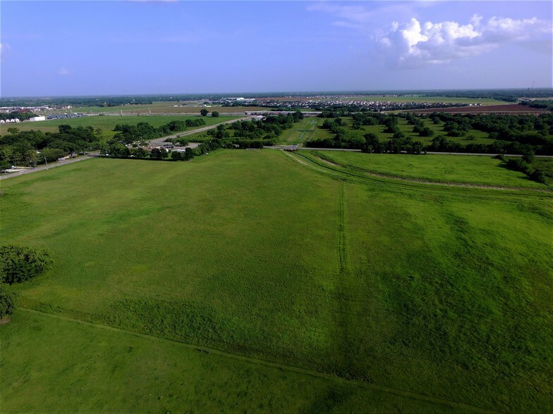 More Photos Of 0 Bamore Rd, Rosenberg Land For Sale