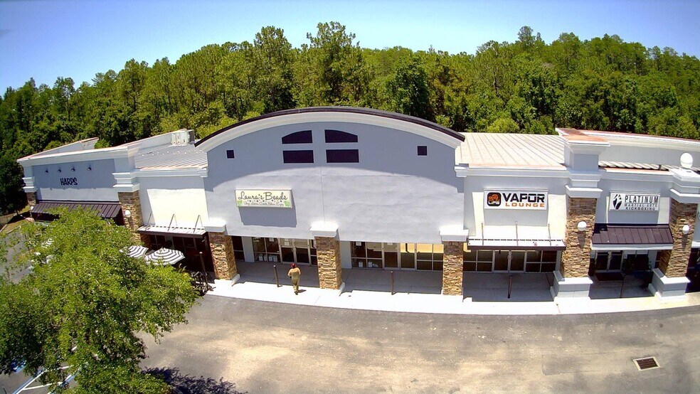 More Photos Of 7831 Mitchell Blvd, New Port Richey Unknown For Lease