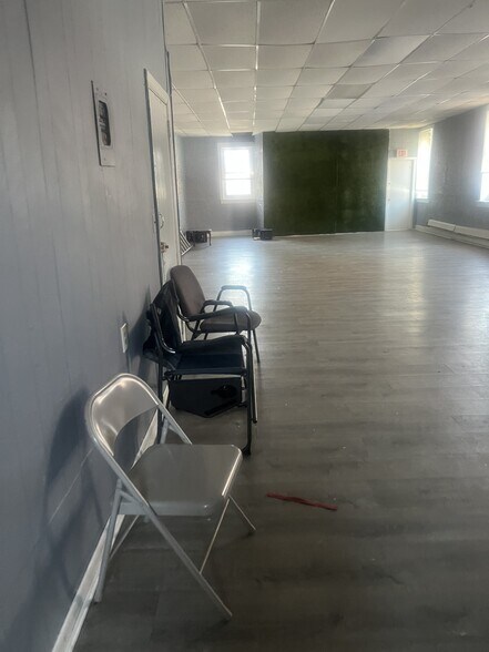 More Photos Of 320 Market St, Paterson Storefront Retail Office For Sale
