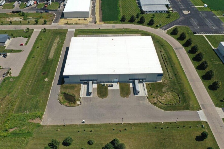 More Photos Of 4245 Capital Cir, Janesville Warehouse For Sale