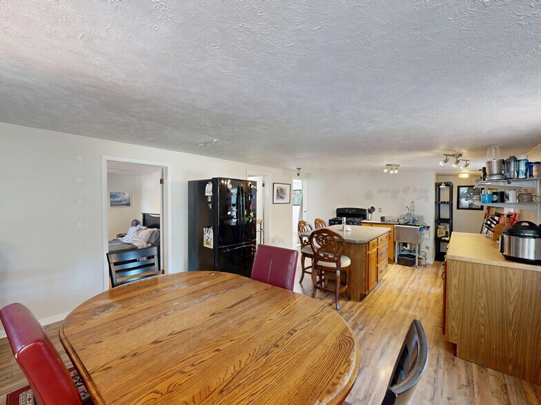 More Photos Of 6990 W Lake Rd, Fairview Restaurant For Sale