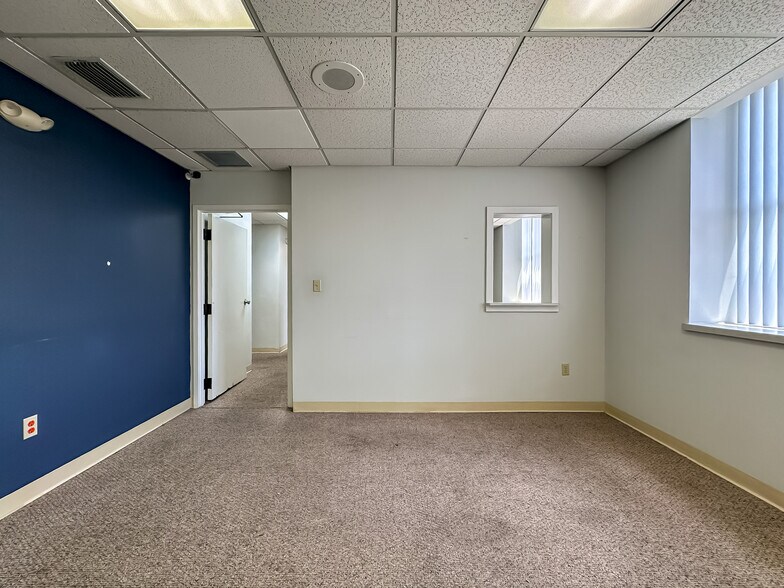 More Photos Of 103 S Florida Ave, Lakeland Office For Lease