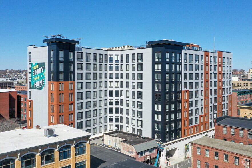 More Photos Of 34 Munroe St, Lynn Apartments For Lease