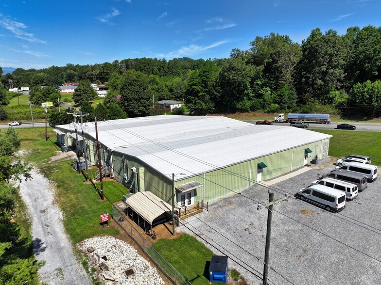 More Photos Of 3100 S Hwy 226, Marion Light Manufacturing For Lease