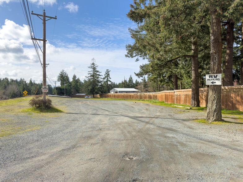 More Photos Of 46914 US-101, Bandon General Retail For Sale