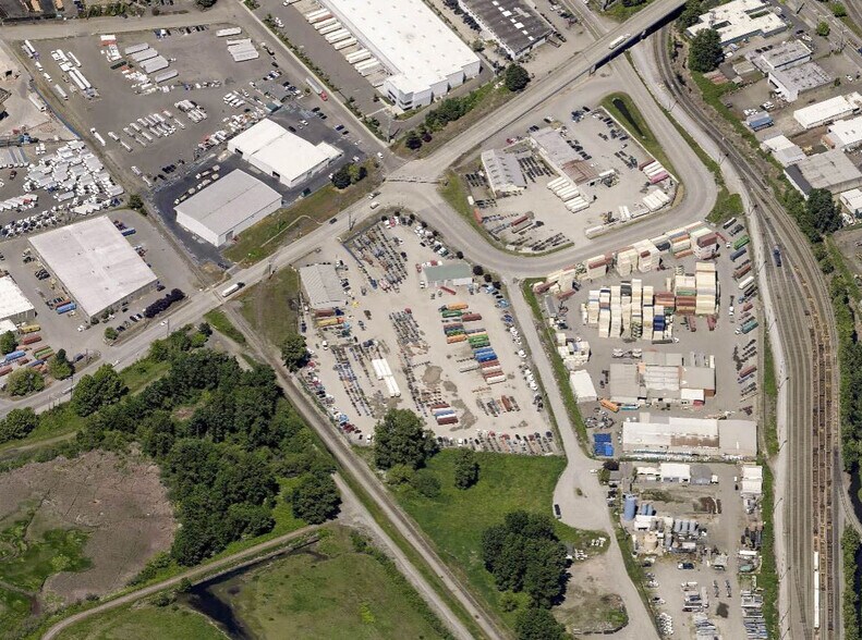 More Photos Of 1614-1620 Lincoln Ave, Tacoma Contractor Storage Yard For Lease