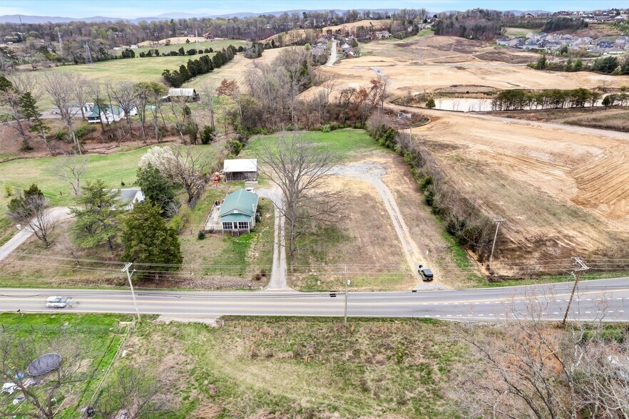 More Photos Of 2036 Morganton Rd, Maryville Freestanding For Sale