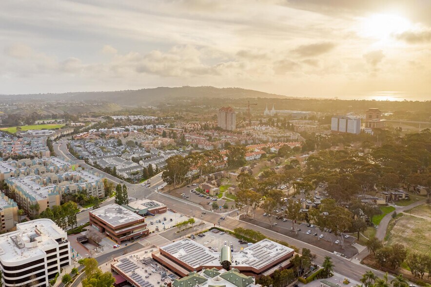 More Photos Of 4120-4130 La Jolla Village Dr, La Jolla Unknown For Lease