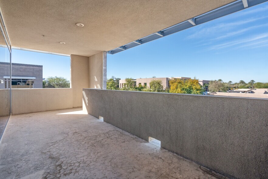 More Photos Of 13847 N Northsight Blvd, Scottsdale Office For Lease