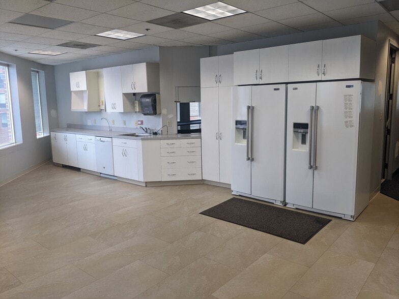 More Photos Of 1661-1663 Prince St, Alexandria Medical For Lease
