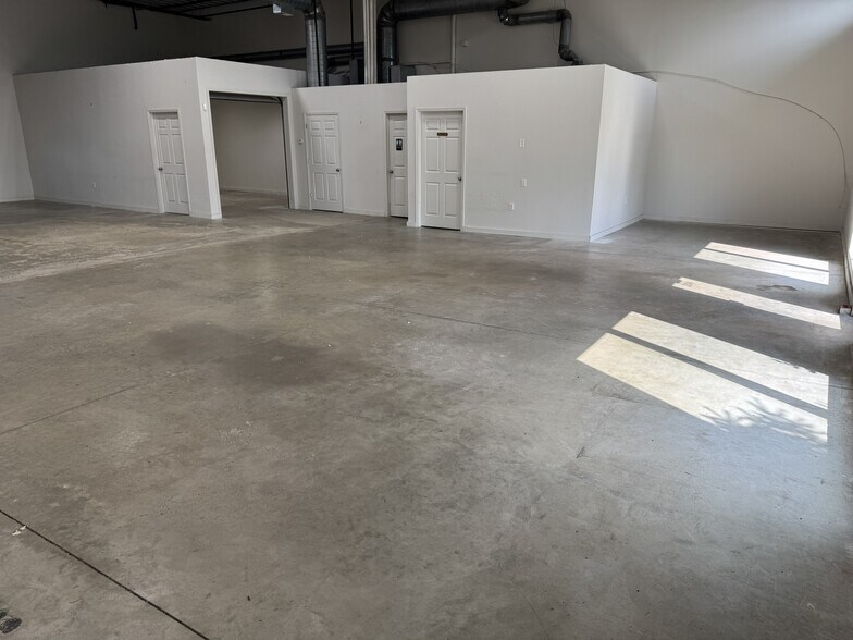 More Photos Of 2316 230th St, Ames Light Manufacturing For Lease