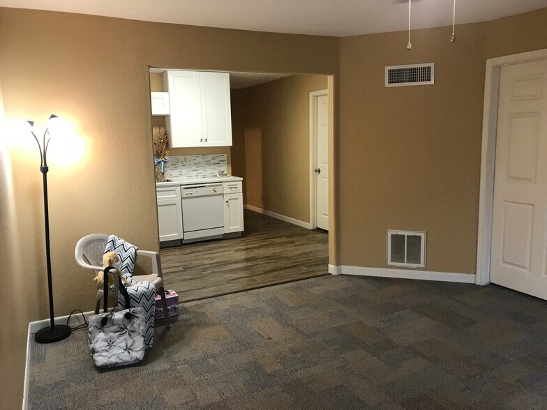 More Photos Of 4841 N Highway 35 N, Rockport Apartments For Sale