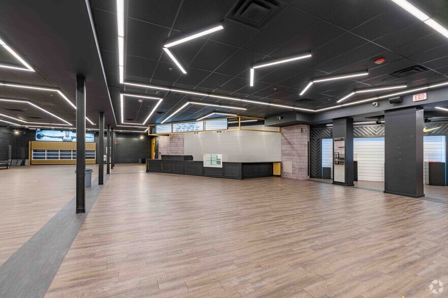 More Photos Of 1524 Dorchester Ave, Boston Storefront Retail Office For Lease