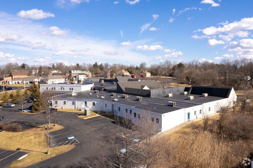 More Photos Of 2288 2nd Street Pike, Newtown Office For Lease