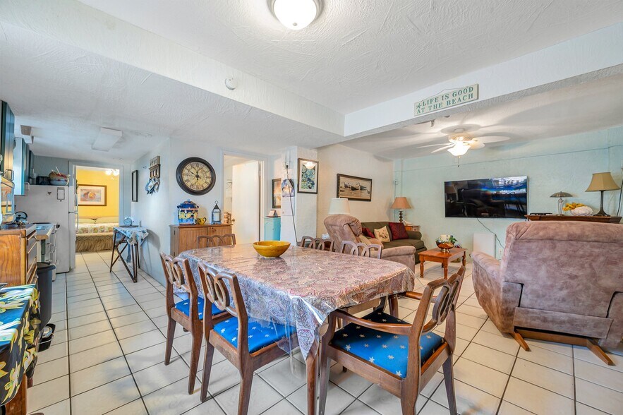 More Photos Of 1803 Gulf Blvd, Indian Rocks Beach Hotel For Sale
