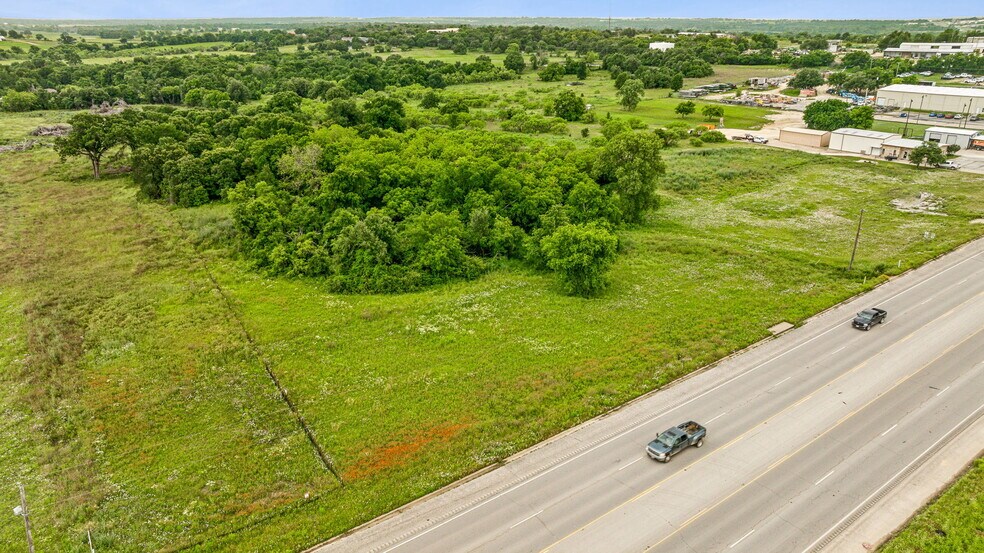 More Photos Of 3050 W Washington St, Stephenville Land For Sale