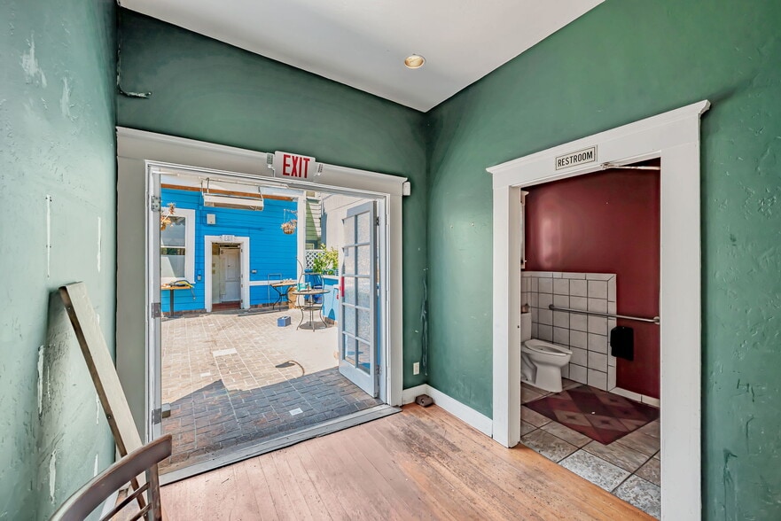 More Photos Of 408-412 Cortland Ave, San Francisco Storefront Retail Residential For Lease