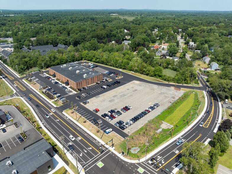 More Photos Of 226 Lowell St, Wilmington Office For Lease