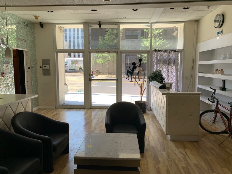 More Photos Of 333 Boulevard of the Allies, Pittsburgh Office Residential For Sale