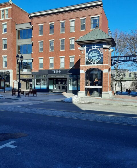 Primary Photo Of 3 Eagle Sq, Concord Office For Lease