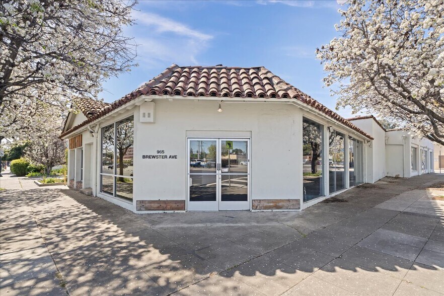 Primary Photo Of 935-965 Brewster Ave, Redwood City Storefront Retail Office For Lease
