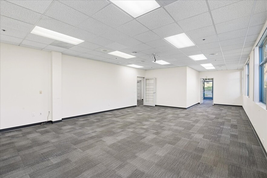 More Photos Of 12 Mauchly, Irvine Office Residential For Sale