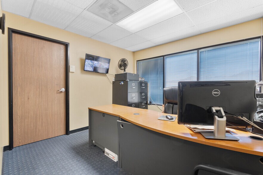 More Photos Of 31887 Corydon Rd, Lake Elsinore Warehouse For Sale