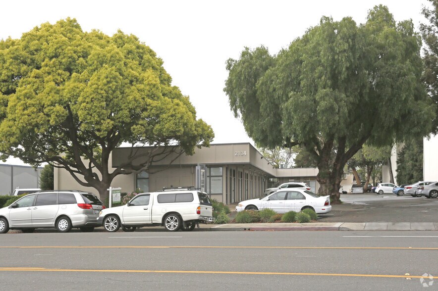 More Photos Of 2134 Old Middlefield Way, Mountain View Warehouse For Sale