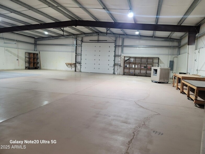 More Photos Of 8282 W Sandy Ln, Arizona City Warehouse For Sale