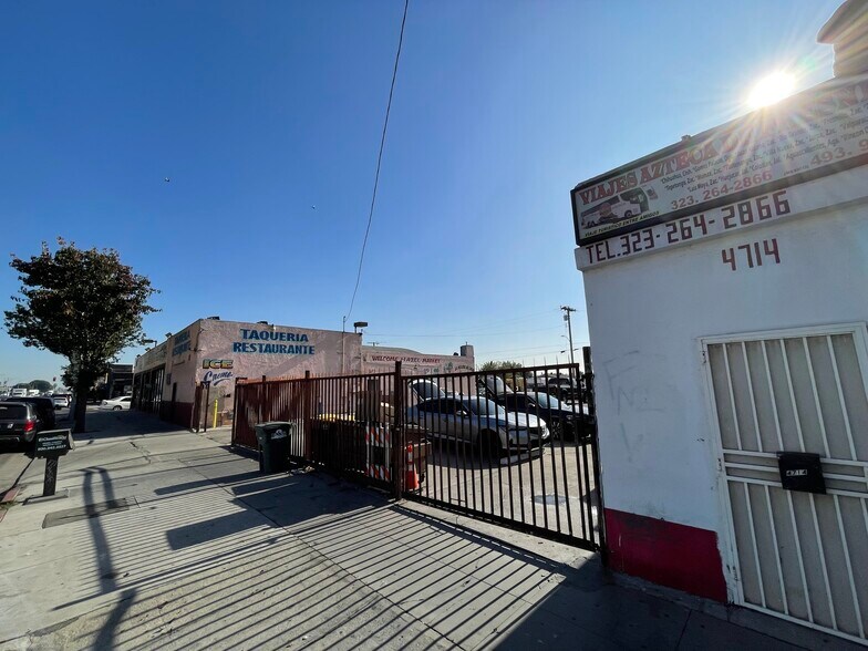 More Photos Of 4714-4730 E Olympic Blvd, Los Angeles Supermarket For Lease