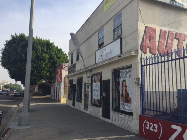 More Photos Of 2048-2050 W Florence Ave, Los Angeles Office For Sale