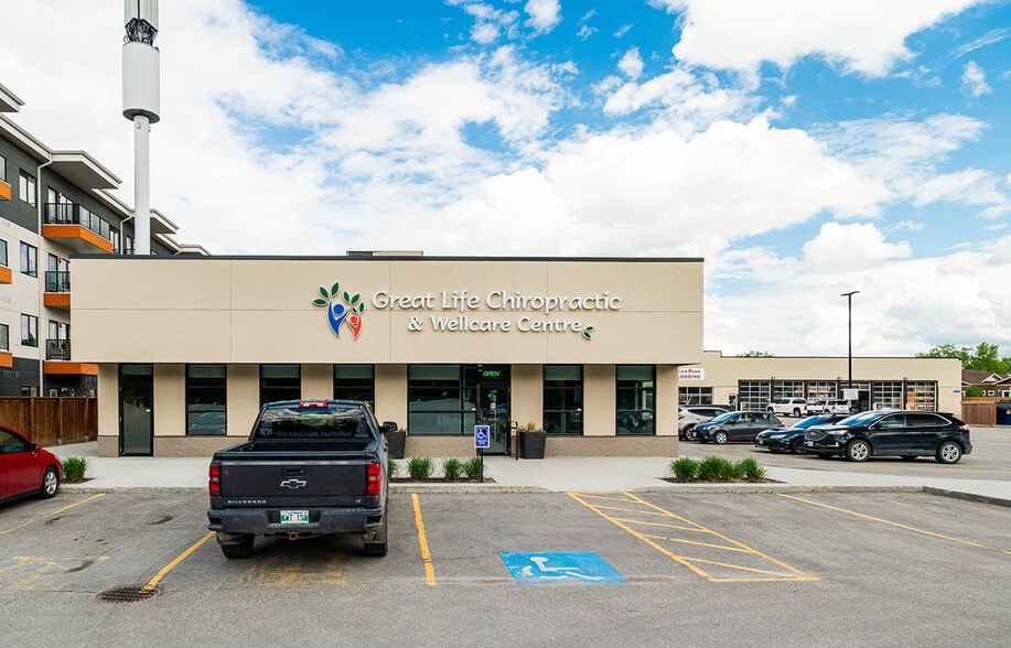 More Photos Of 1645 St Mary's Rd, Winnipeg General Retail For Lease