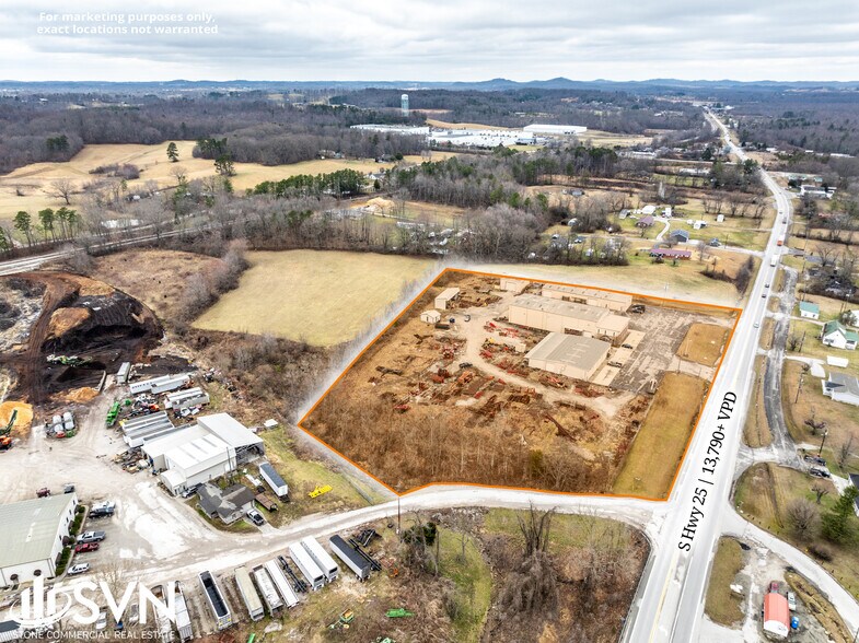 More Photos Of 6109 US-25, Lily Warehouse For Lease