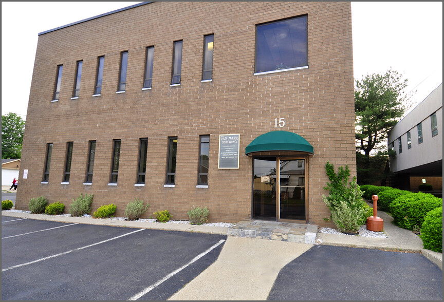 Primary Photo Of 15 N 5th St, Saddle Brook Office For Lease