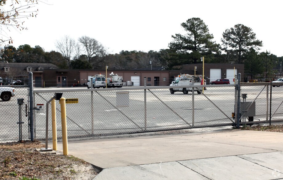 More Photos Of 1507 Greenfield St, Wilmington Unknown For Lease