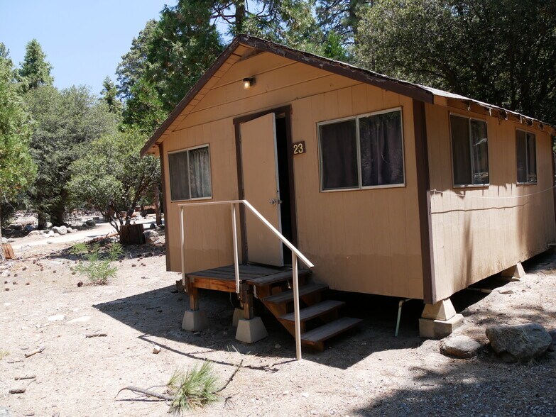 More Photos Of 42193 Seven Oaks Road, Angelus Oaks Specialty For Sale